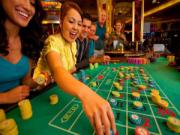 Mạnh tay đánh thuế casino để ngăn ngừa chiến tranh cờ bạc